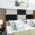Grand Central Mitte Apartment
